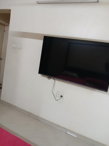 Furnished Amenities in 2 BHK Apartment at Konark Splendour, Kalyani Nagar – for Rent