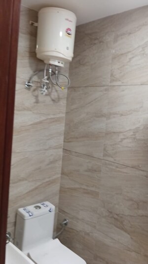 Attached Bathroom in 2 BHK Builder Floor at Maidan Garhi – for Sale