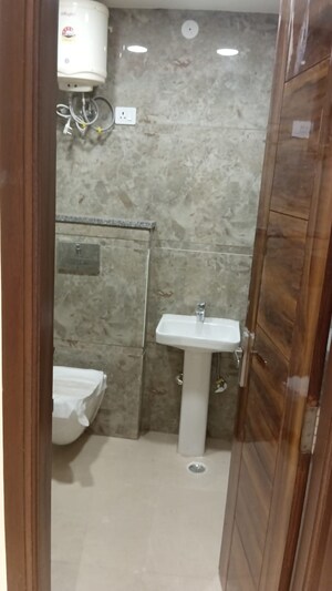 Bathroom in 2 BHK Builder Floor at Maidan Garhi – for Sale
