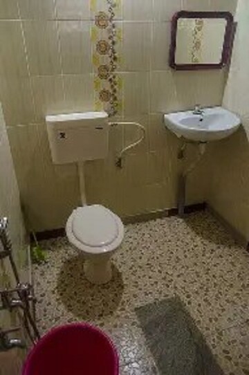 Bathroom in 1 BHK Apartment at Beleghata – for Rent