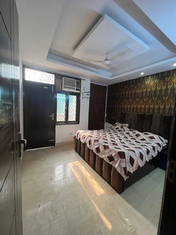 Bedroom in 1 BHK Builder Floor at Saket – for Rent