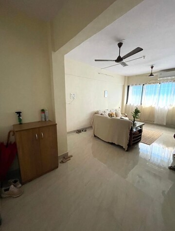 Living Room in 2 BHK Apartment at Ram Kutir, Matunga East – for Rent