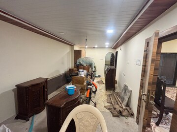  5 BHK Villa at Juhu – for Rent