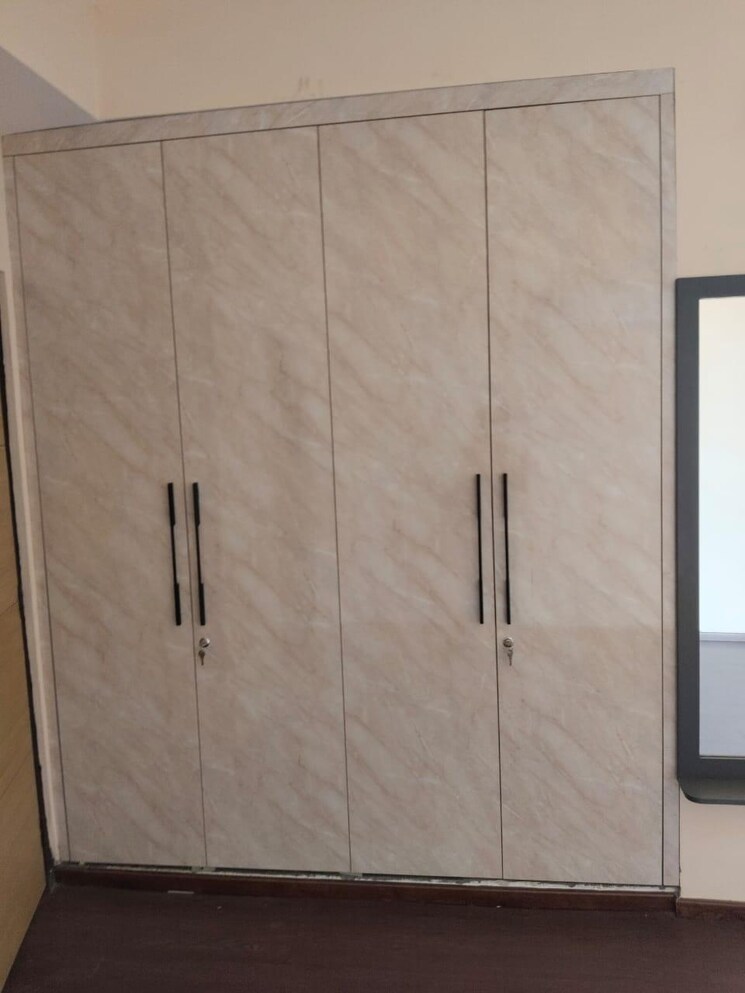 Room, paras-dews 2 Bedroom 1385 Sq.Ft. Apartment In Sector 106 Gurgaon 9024266