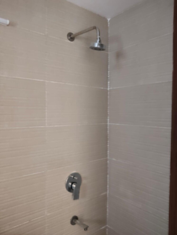 Bathroom, paras-dews 2 Bedroom 1385 Sq.Ft. Apartment In Sector 106 Gurgaon 9024266