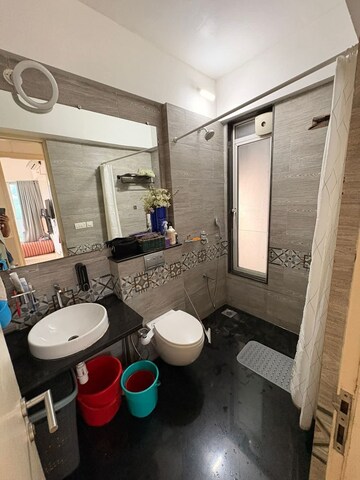 Attached Bathroom in 2 BHK Apartment at Vijaya Heights Matunga East, Matunga East – for Rent
