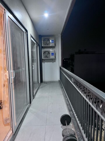 Building Lobby in 3 BHK Builder Floor at Sector 52 – for Rent