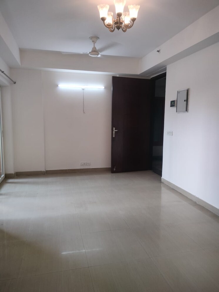Room, nimbus-the-hyde-park 3 Bedroom 1320 Sq.Ft. Apartment In Sector 78 Noida 9024290