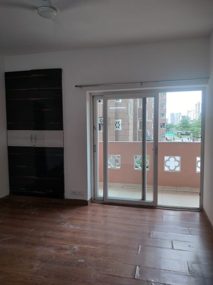 Room, nimbus-the-hyde-park 3 Bedroom 1320 Sq.Ft. Apartment In Sector 78 Noida 9024290