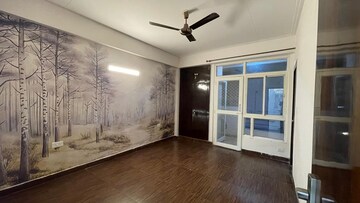 Room in 3 BHK Apartment at Keltech Golf Vista, Dundahera – for Rent