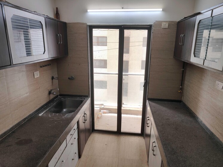 Kitchen, four bunglows 3 Bedroom 1560 Sq.Ft. Apartment In Four Bunglows Mumbai 9024281