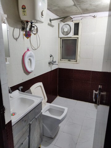 Team Area in 3 BHK Apartment at Gulshan Bellina, Sector 16 Greater Noida – for Sale