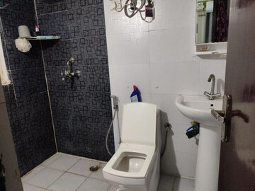 Team Area in 3 BHK Apartment at Gulshan Bellina, Sector 16 Greater Noida – for Sale