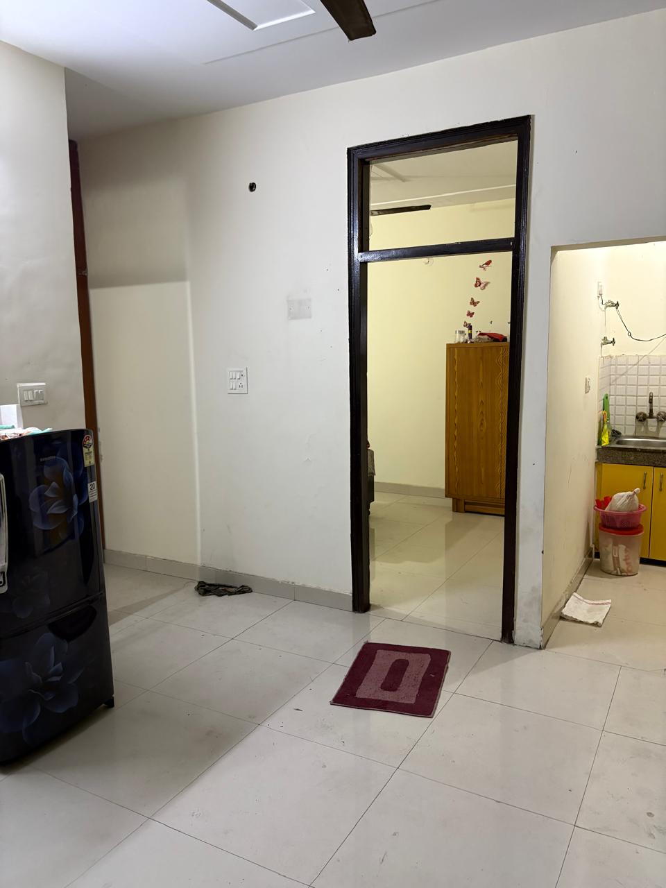 1 BHK 550 Sq.Ft. Apartment in RWA Apartments Sector 121