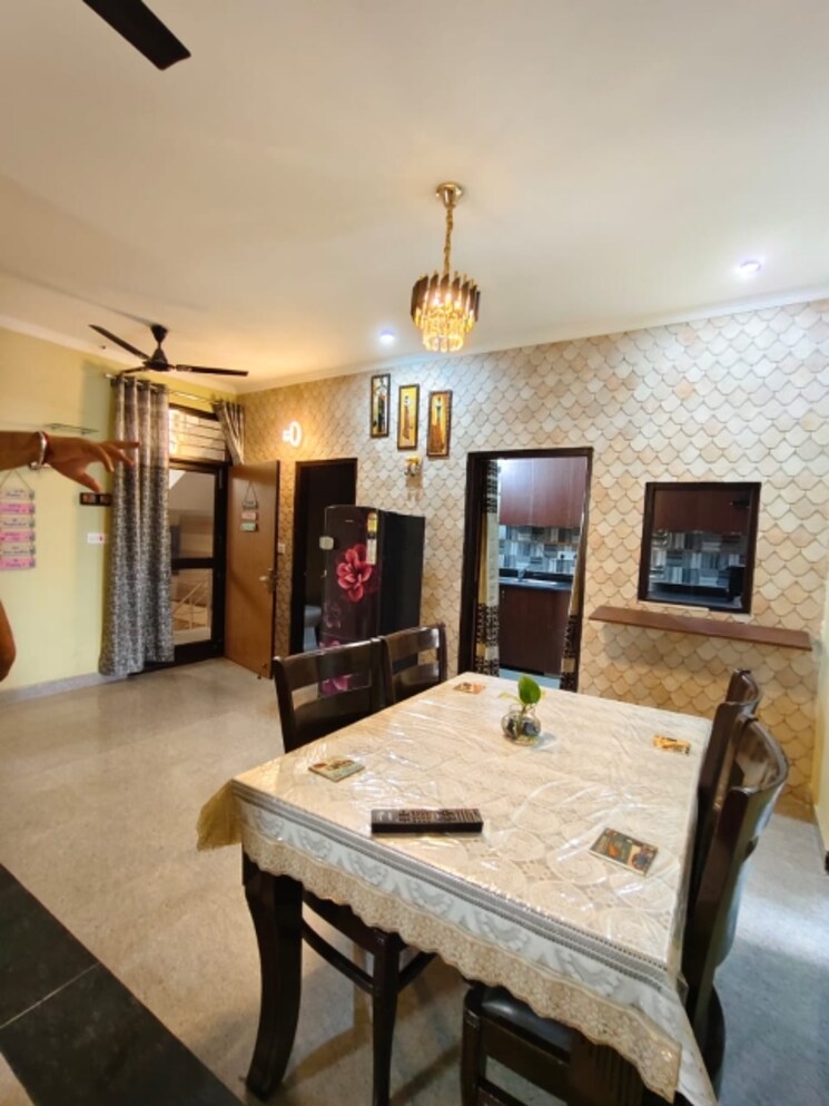 Living Room, greenwood-city 3 Bedroom 1600 Sq.Ft. Builder Floor In Sector 40 Gurgaon 9024325