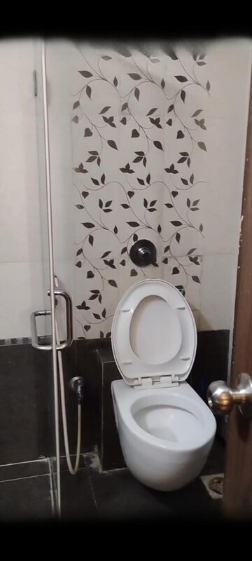 Bathroom in 3 BHK Apartment at HDIL Metropolis Residences, Andheri West – for Rent