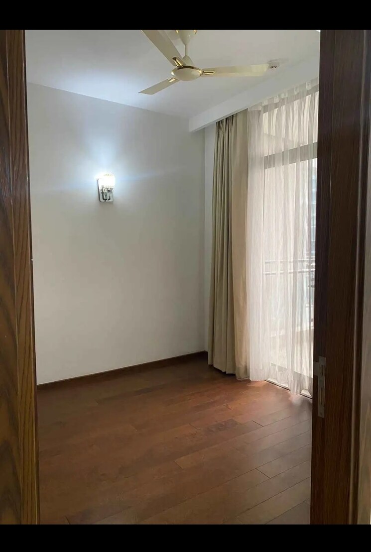 Room, m3m-golf-estate 3 Bedroom 3005 Sq.Ft. Apartment In Sector 65 Gurgaon 9024341