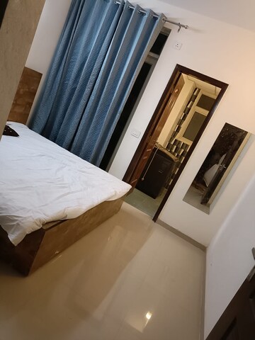 Bedroom in 3 BHK Apartment at Omaxe Waterscapes, Gomti Nagar – for Rent