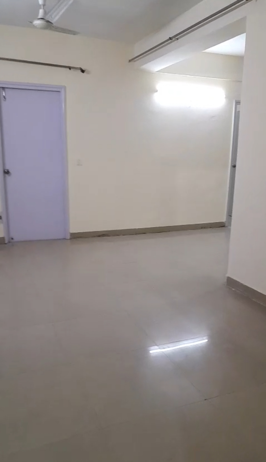3 BHK + Servant Room Apartment For Rent in Sare Home