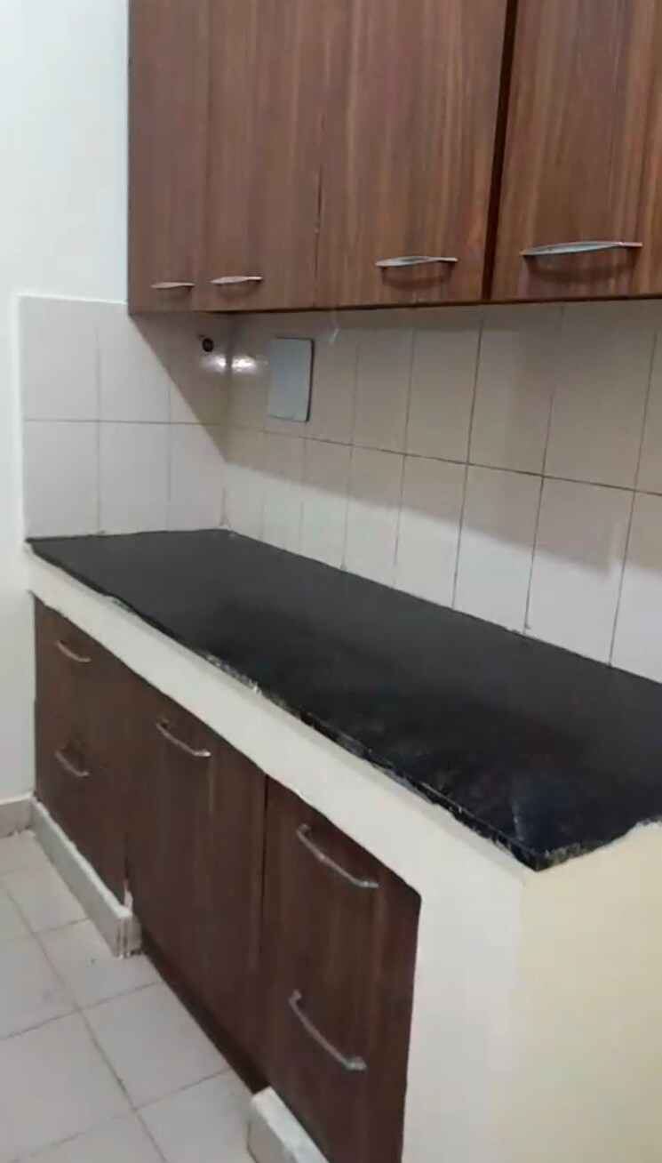 Kitchen, sare-home 3 Bedroom 1593 Sq.Ft. Apartment In Sector 92 Gurgaon 9024346