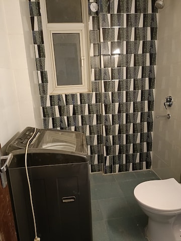Bathroom in 3 BHK Apartment at Omaxe Waterscapes, Gomti Nagar – for Rent