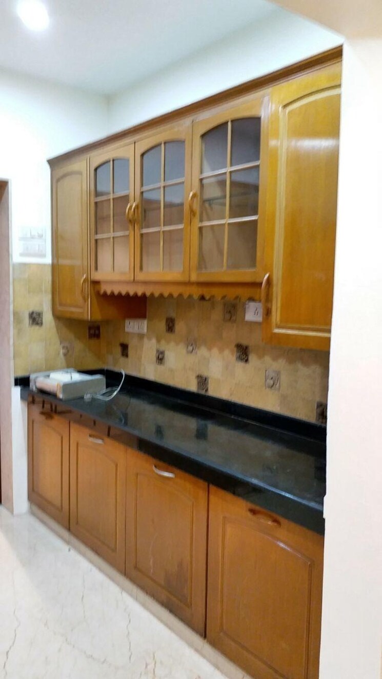 Kitchen, seven-bungalow 3 Bedroom 2000 Sq.Ft. Apartment In Andheri West Mumbai 9024367