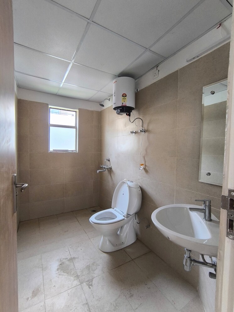 Bathroom, vatika-xpressions 2 Bedroom 1350 Sq.Ft. Apartment In Sector 88b Gurgaon 9024372