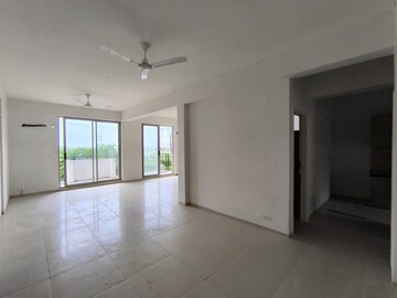 Room in 2 BHK Apartment at Vatika Xpressions, Sector 88b – for Rent