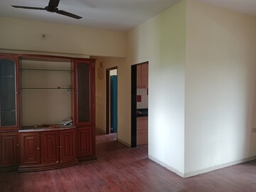 Room in 3 BHK Apartment at Ashar Residency, Pokhran Road No Two – for Rent