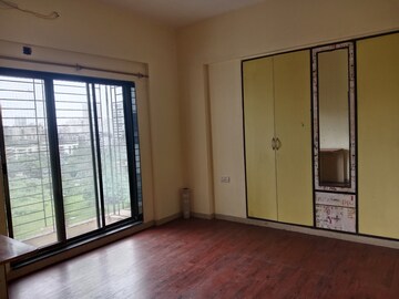 Room in 3 BHK Apartment at Ashar Residency, Pokhran Road No Two – for Rent