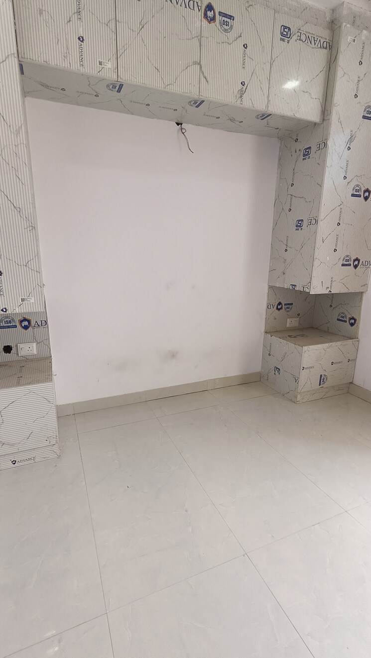 Bathroom, sector 73 1 Bedroom 650 Sq.Ft. Builder Floor In Sector 73 Noida 9024397