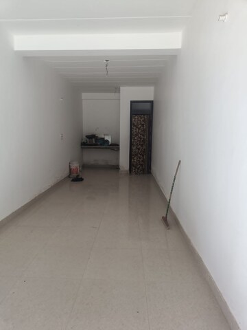  Shop For Rent in Lajpat Nagar ii