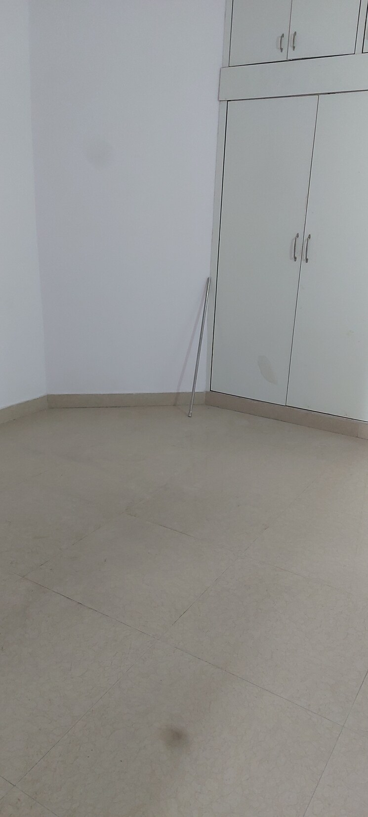 Room, ip extension 2.5 Bedroom 1100 Sq.Ft. Apartment In Ip Extension Delhi 9024512