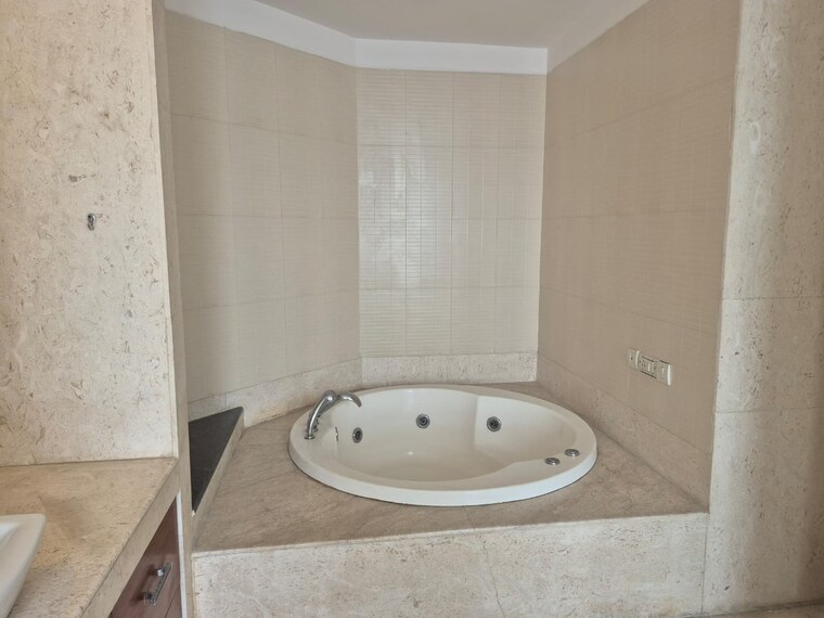 Bathroom, ss-hibiscus 5 Bedroom 10000 Sq.Ft. Penthouse In Sector 50 Gurgaon 9024464