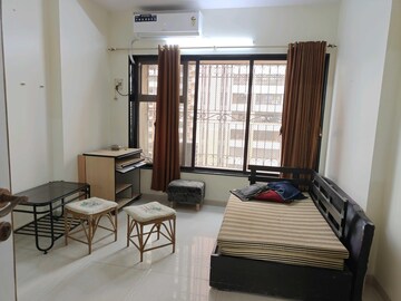 Living Room in 3 BHK Apartment at Lokhandwala Complex, Andheri West – for Rent