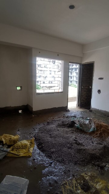 Room in 3 BHK Apartment at Pundag – for Sale