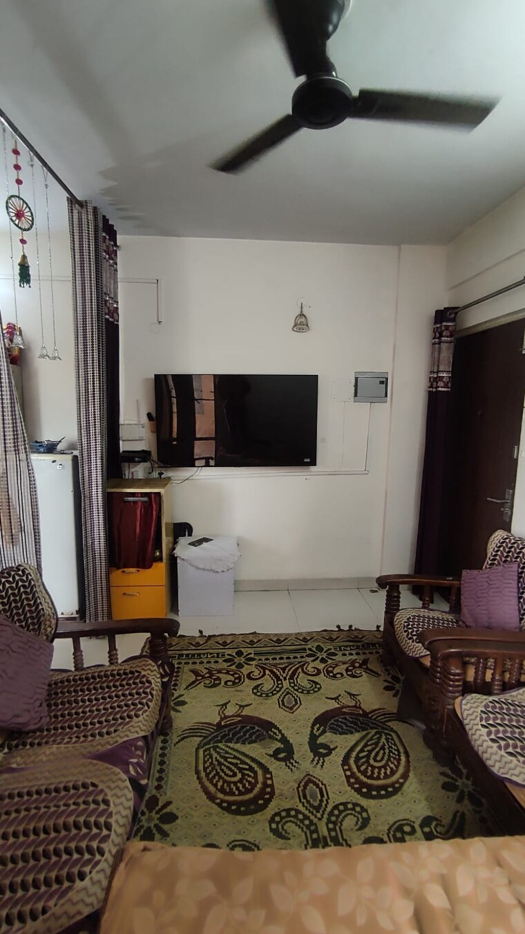 Living Room, signature-global-synera 1 Bedroom 432 Sq.Ft. Apartment In Sector 81 Gurgaon 9024488