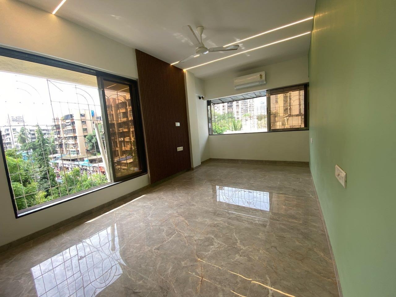 3 BHK + Servant Room Apartment For Rent in Lokhandwala Complex