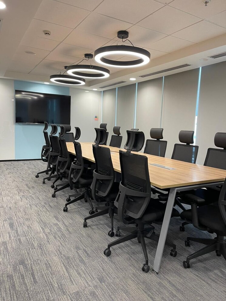 Team Area, viman nagar Commercial Office Space 3400 Sq.Ft. In Viman Nagar Pune 9024498