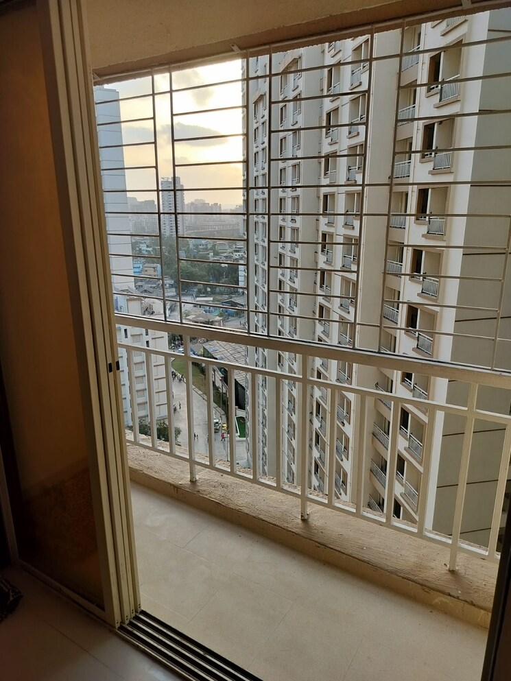 Balcony, seven-eleven-apna-ghar-phase-iii 1 RK 300 Sq.Ft. Apartment In Mira Road Thane 9024529