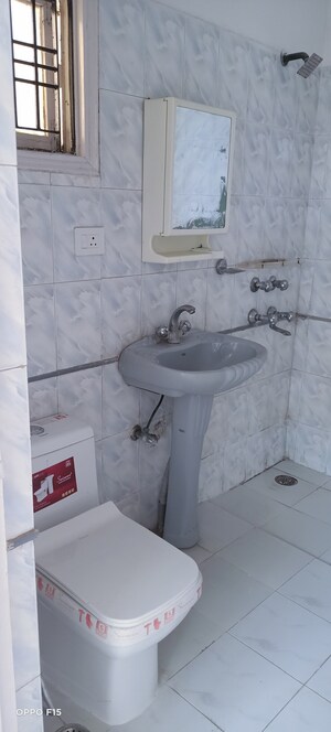 Bathroom in 3 BHK Apartment at Parsvnath Edens, Alpha Ii Greater Noida – for Sale