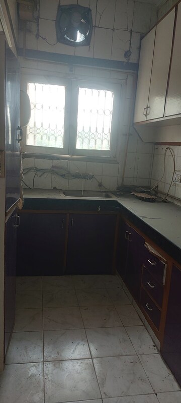 Kitchen in 2.5 BHK Apartment at Ip Extension – for Rent