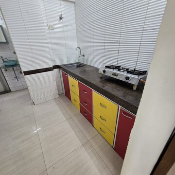 Kitchen in 1.5 BHK Apartment at Kohinoor Tower Dadar, Dadar West – for Rent