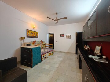Living Room in 3 BHK Builder Floor at Chittaranjan Park – for Rent