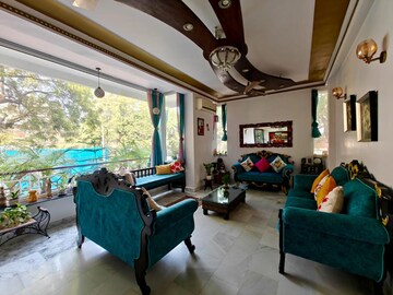 Hall in 3 BHK Builder Floor at Chittaranjan Park – for Rent