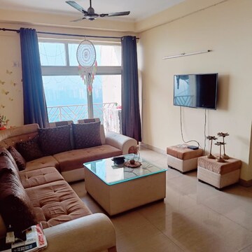 Living Room in 3 BHK Villa at RWA Apartments Sector 50, Sector 50 – for Sale