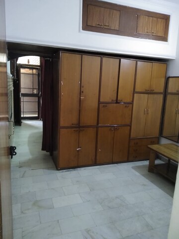 Room in 2 BHK Builder Floor at Lajpat Nagar 4 – for Rent