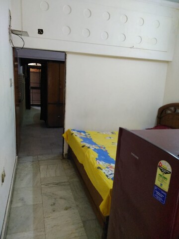 Bedroom in 2 BHK Builder Floor at Lajpat Nagar 4 – for Rent