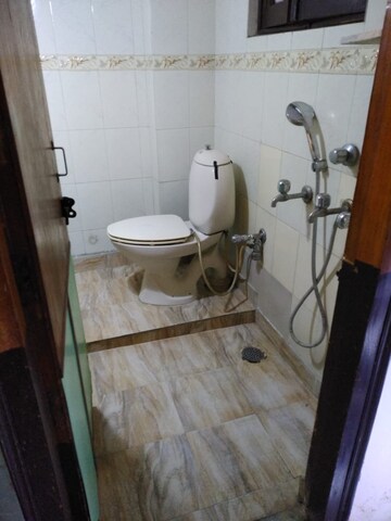 Bathroom in 2 BHK Builder Floor at Lajpat Nagar 4 – for Rent