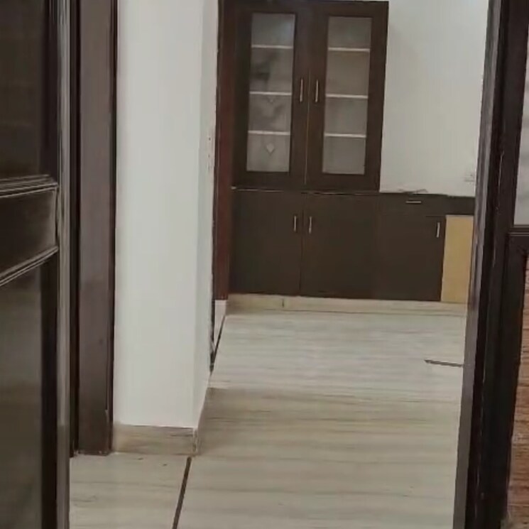 Room, sector 16 3 Bedroom 2250 Sq.Ft. Independent House In Sector 16 Faridabad 9024630